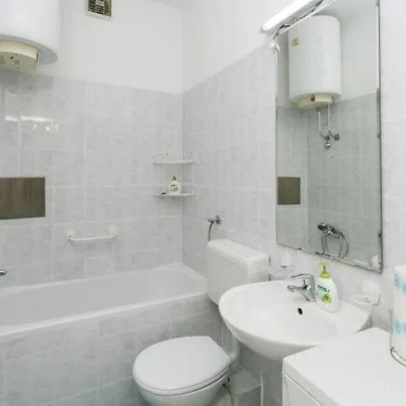 公寓 Vukoja - One-bedroom With Balcony
